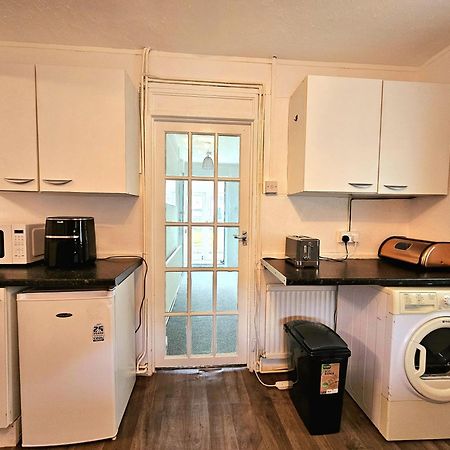 Cozyhome-3Br-5Guest#Netflix#Parking#Garden Nottingham Eksteriør bilde