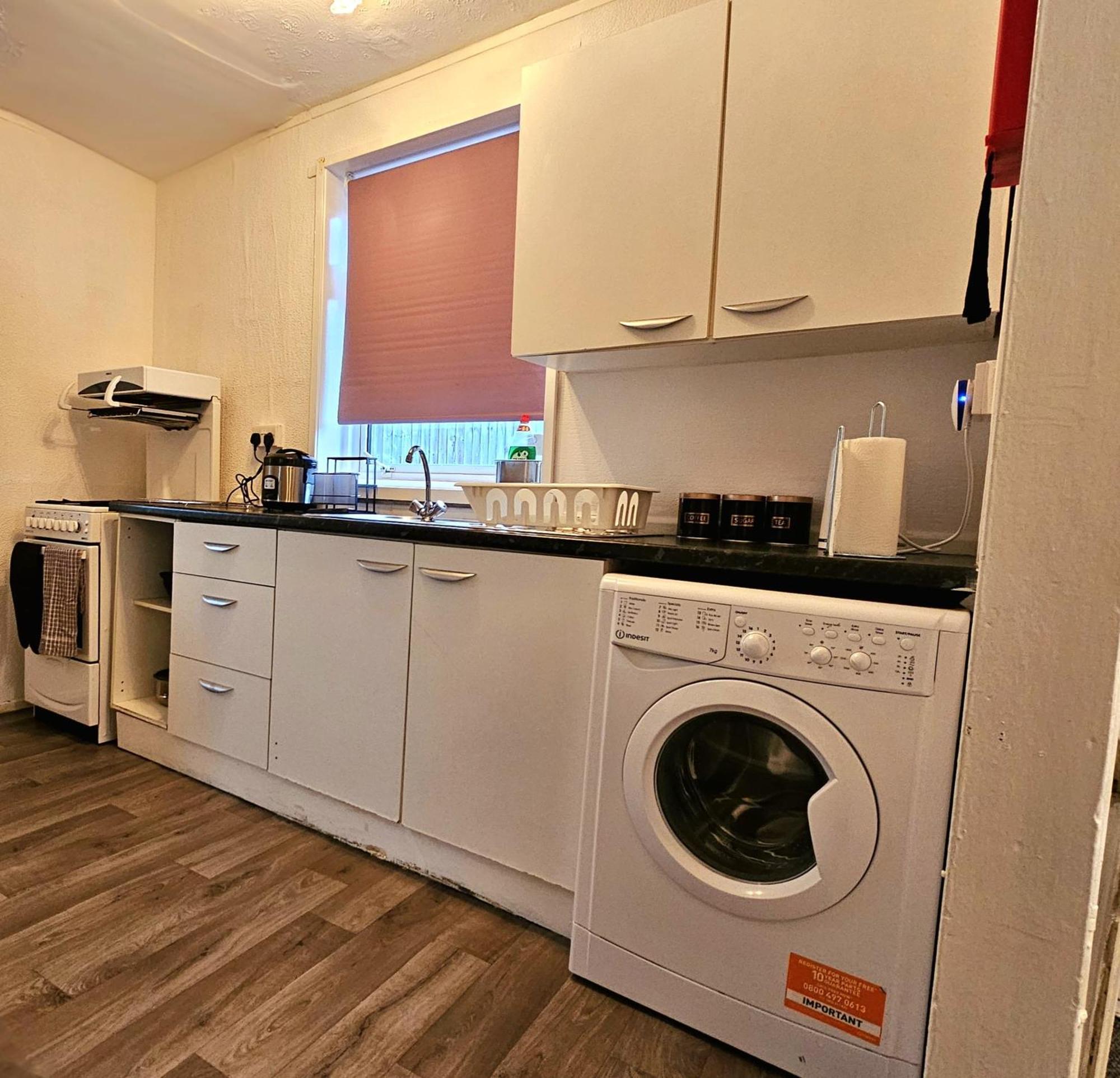 Cozyhome-3Br-5Guest#Netflix#Parking#Garden Nottingham Eksteriør bilde